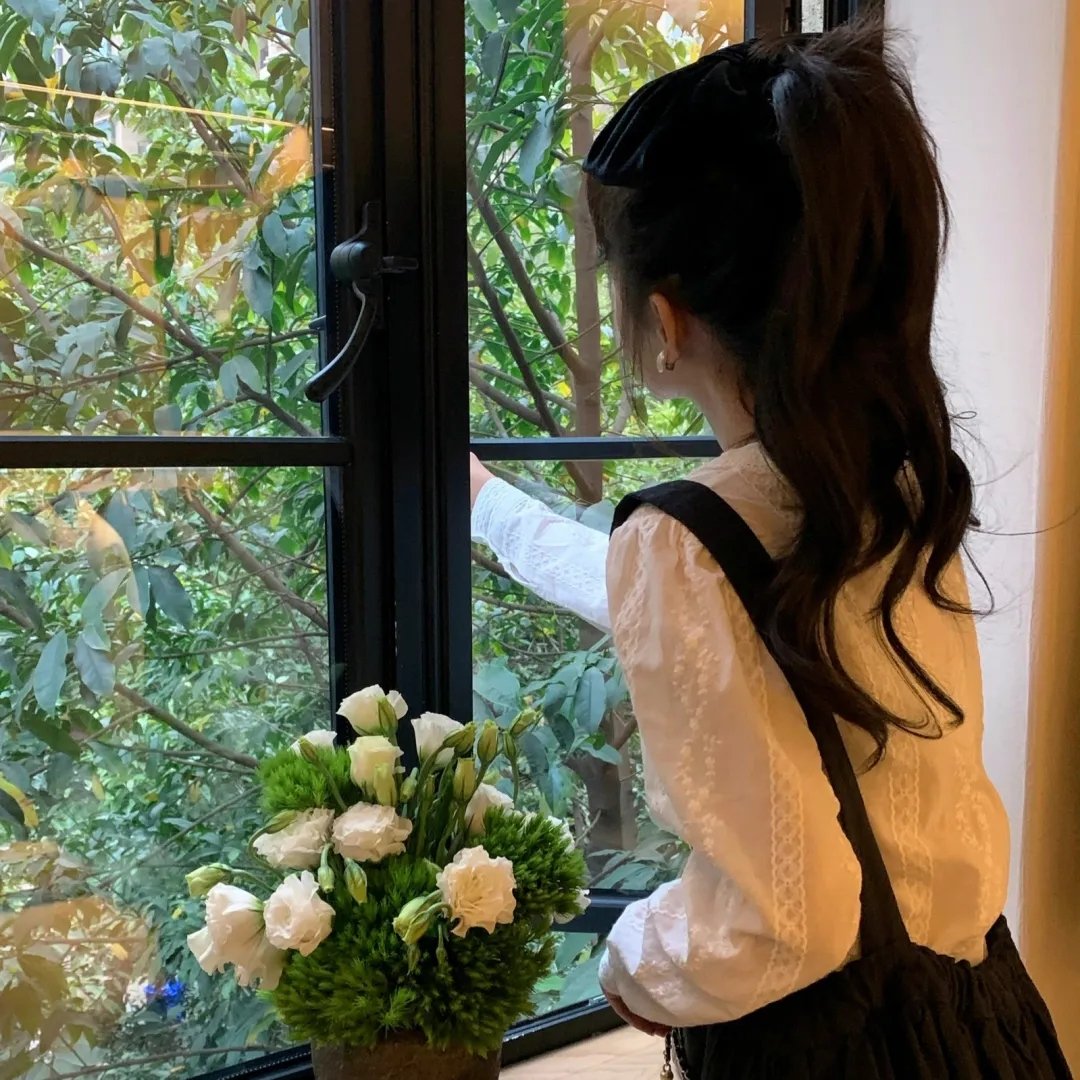 伊莉莎与玛瑟拉