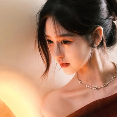 香闺春暖